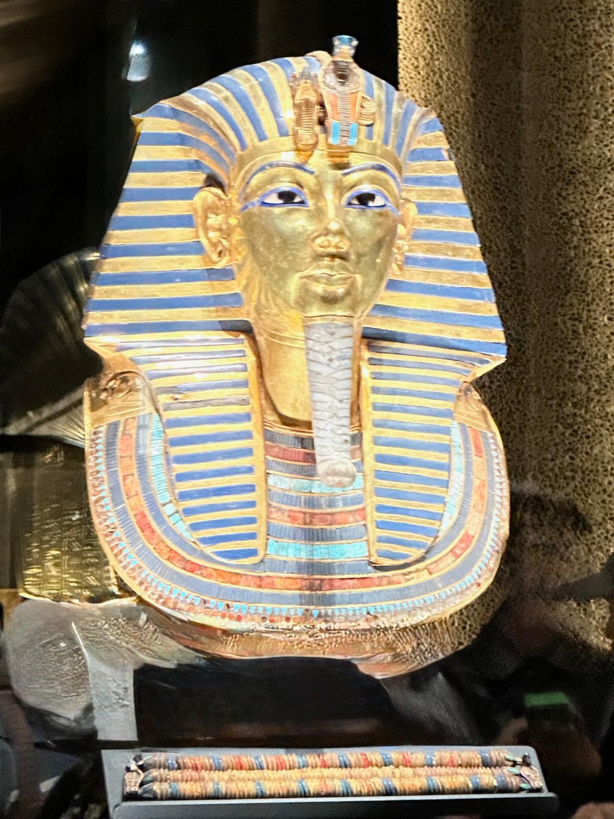 Full-Day Giza Pyramids & Grand Egyptian Museum